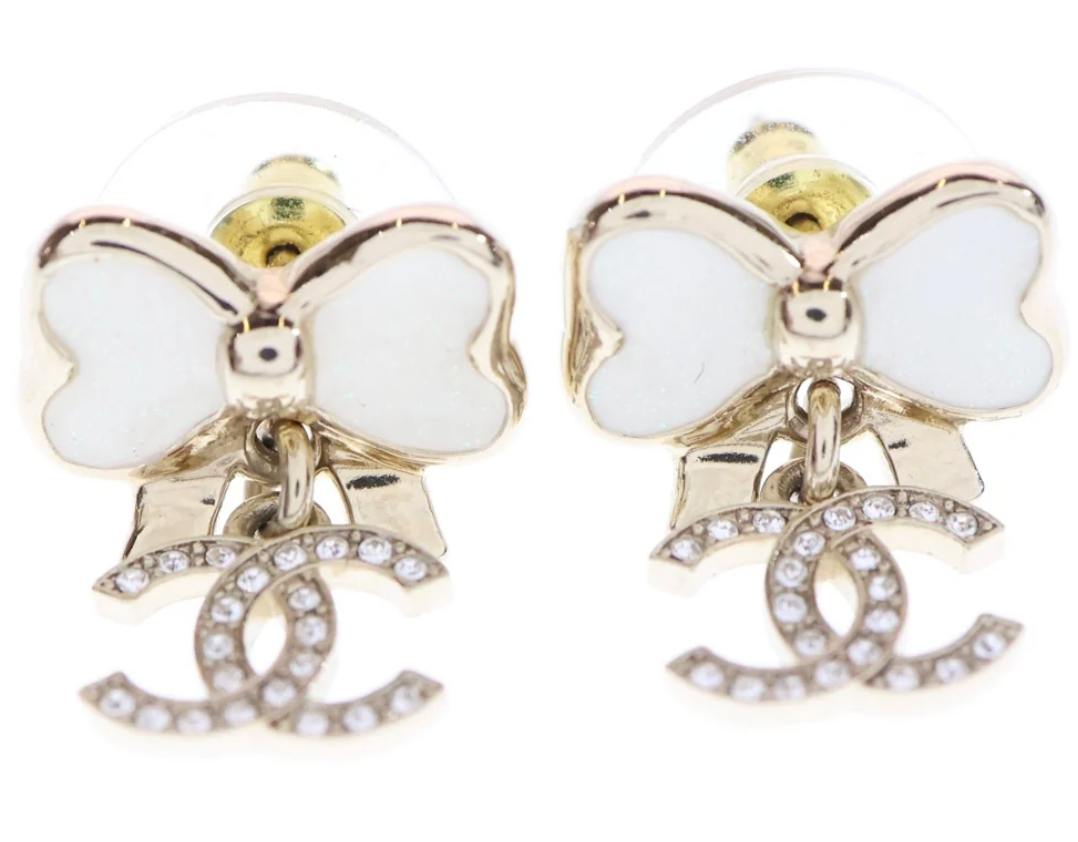 Chanel 25P CC Logo Ribbon Earrings