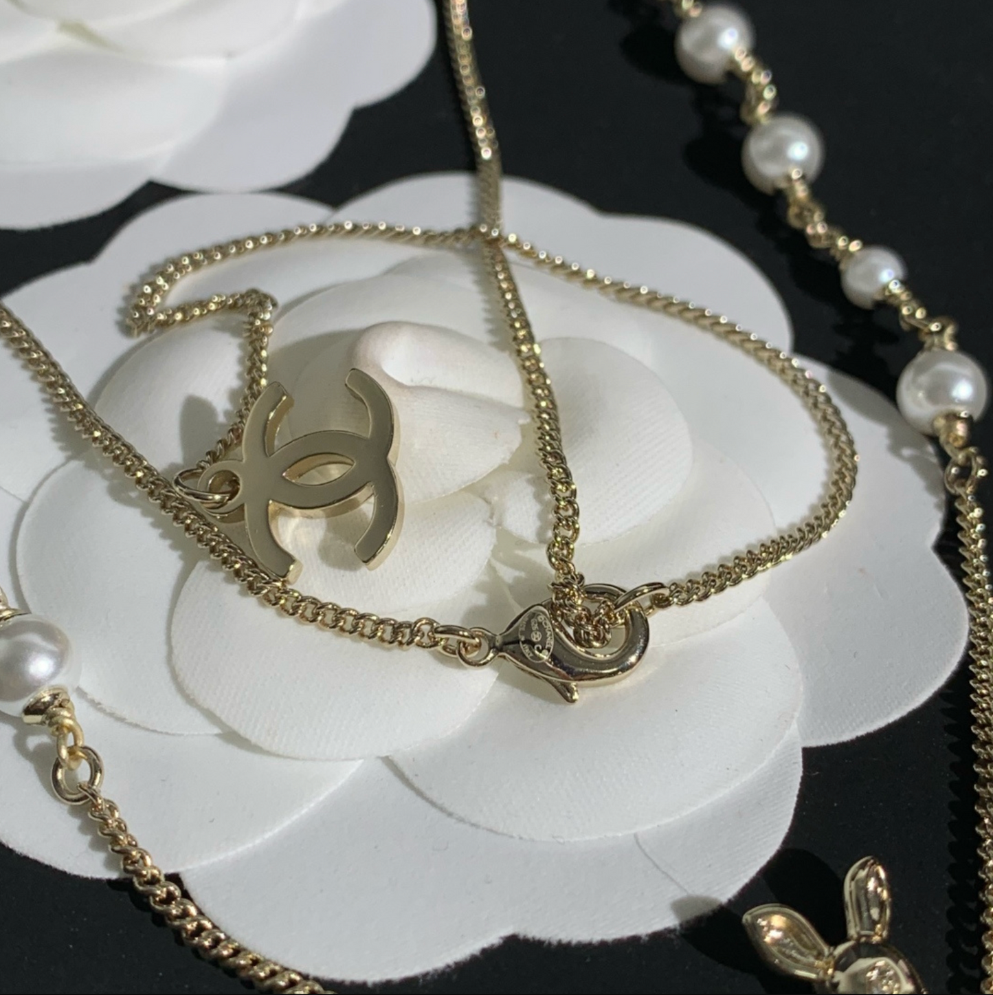 Chanel long necklace a dear charm