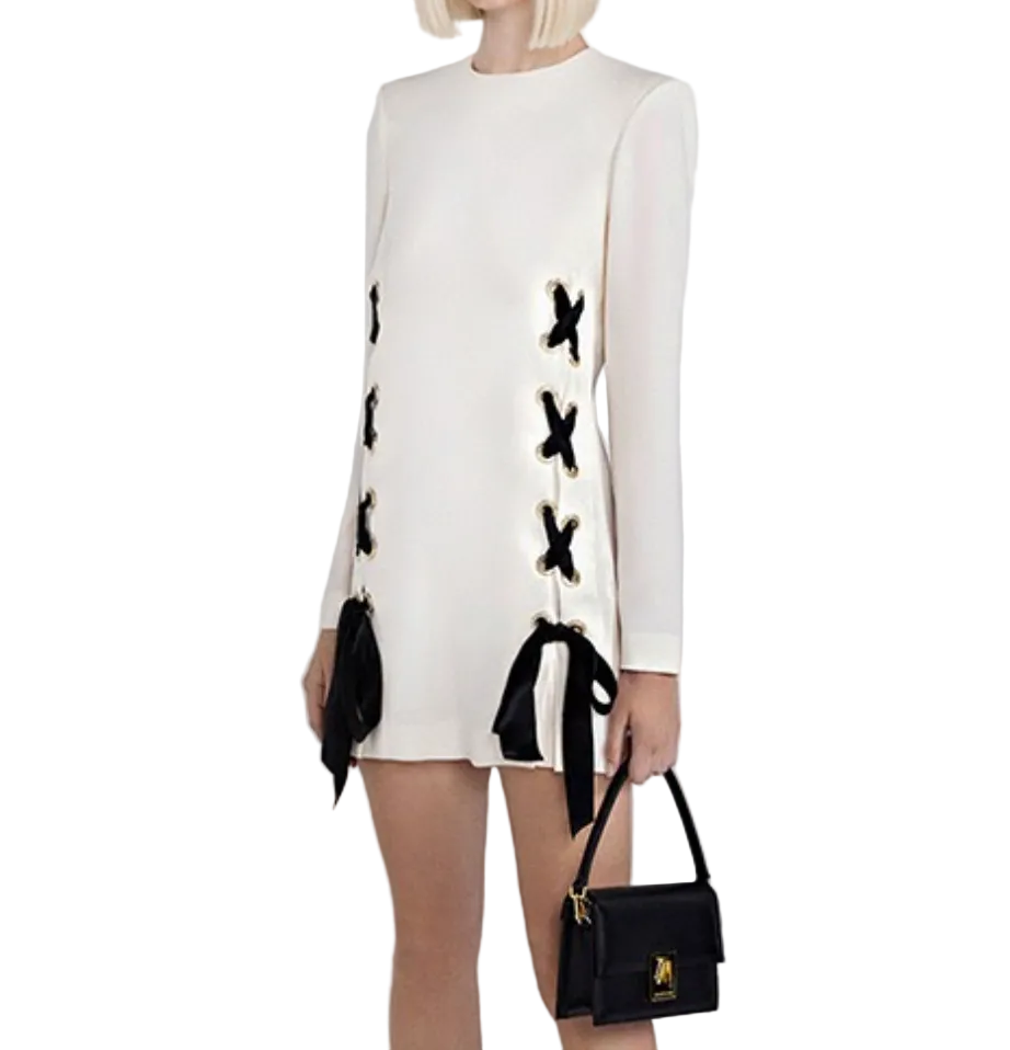 Long-sleeved cream mini dress