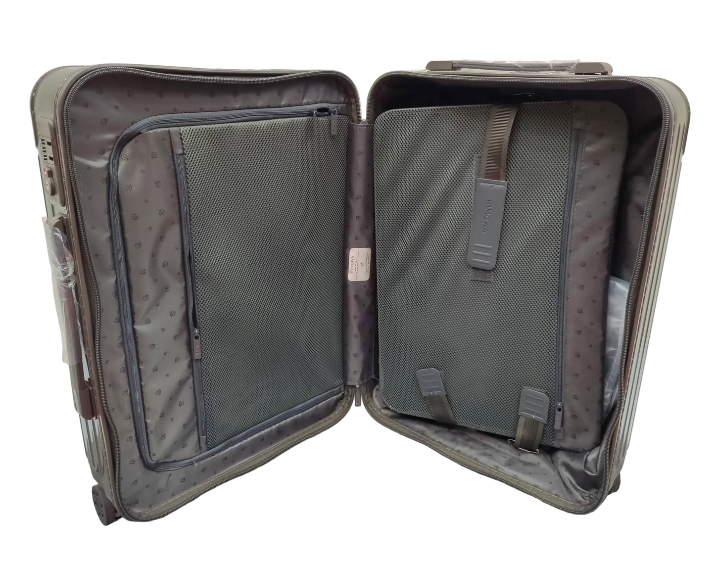RIMOWA Pily Carbon Cabin Suitcase