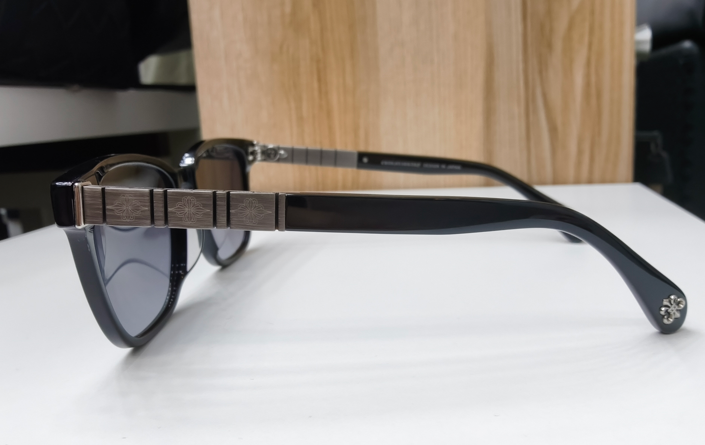 Chrome Hearts CH8137 square sunglasses