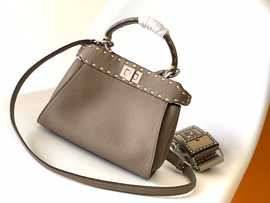 Fendi Peekaboo ISeeU Small